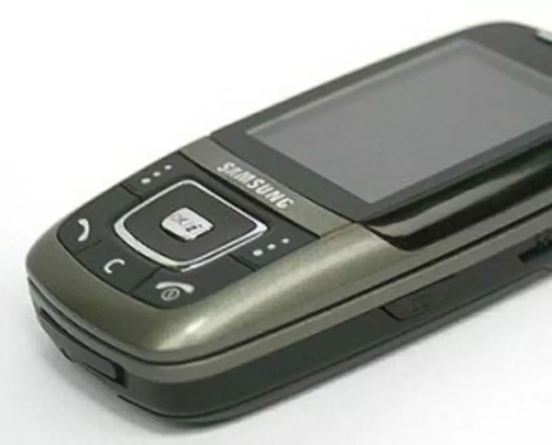 Samsung D600E          